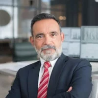t1-author-3